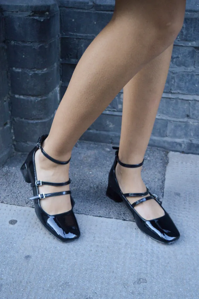 Berness Berta Black Patent Shoes
